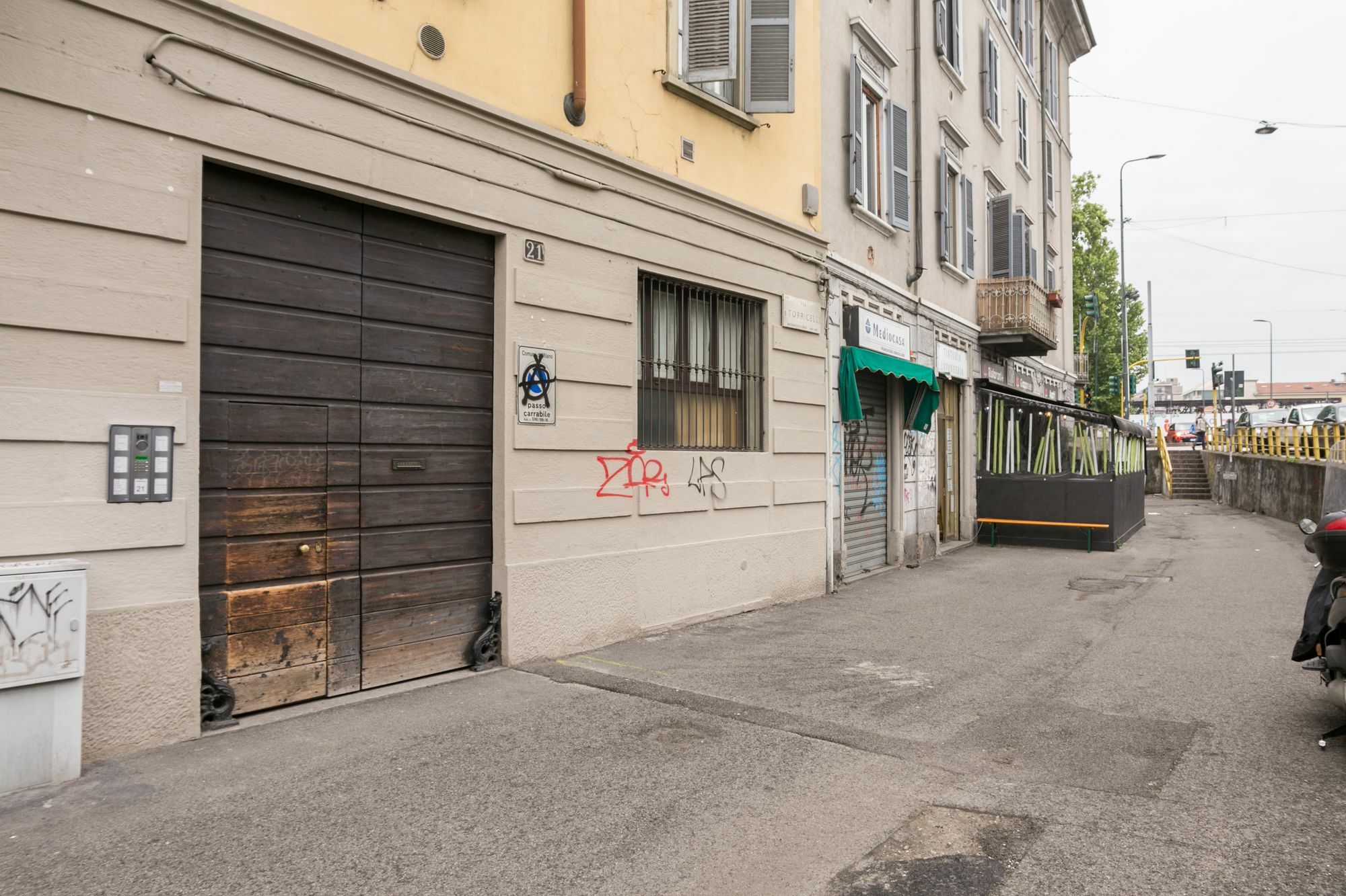 Pit Stop Navigli ميلان المظهر الخارجي الصورة