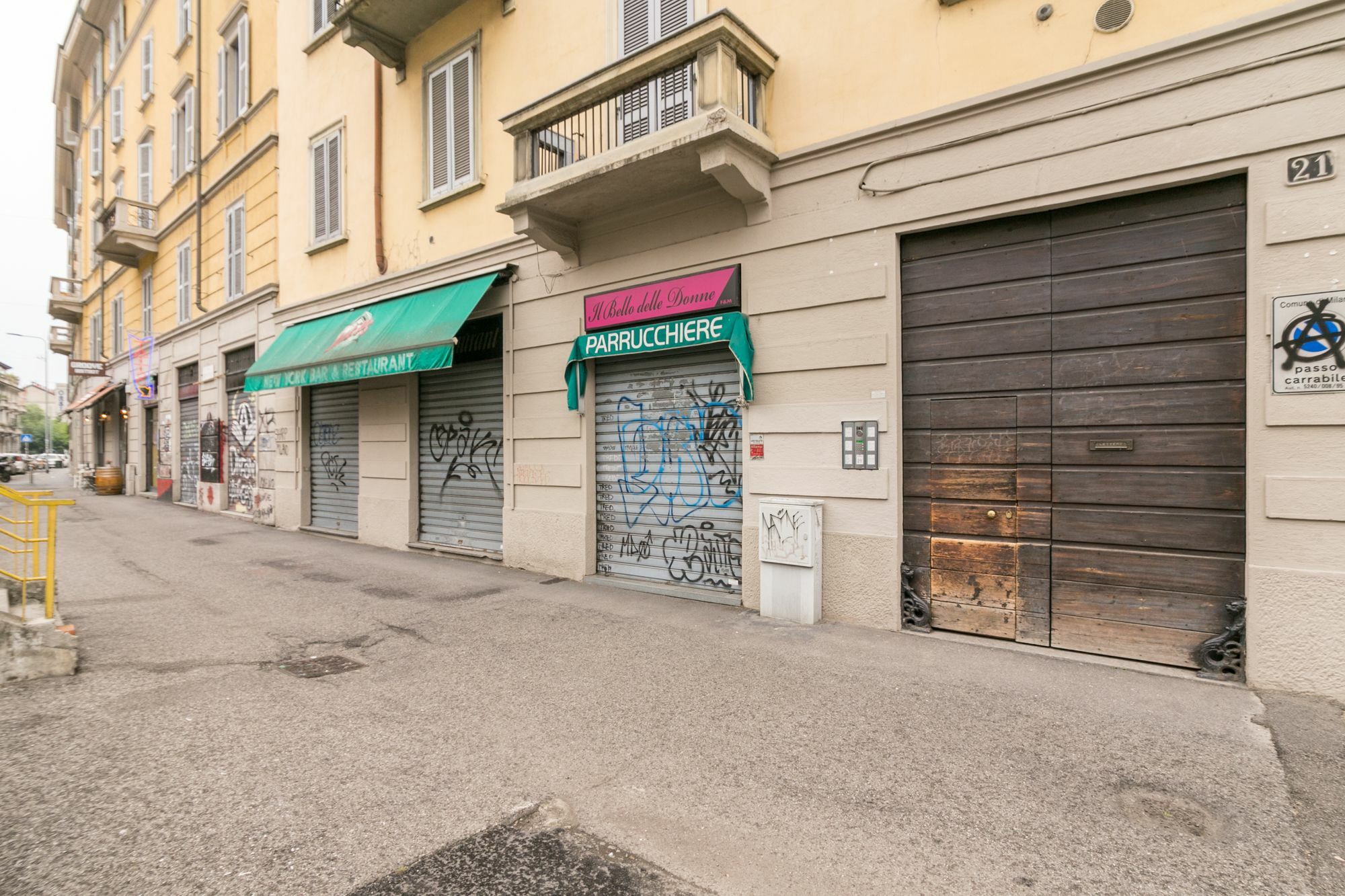 Pit Stop Navigli ميلان المظهر الخارجي الصورة